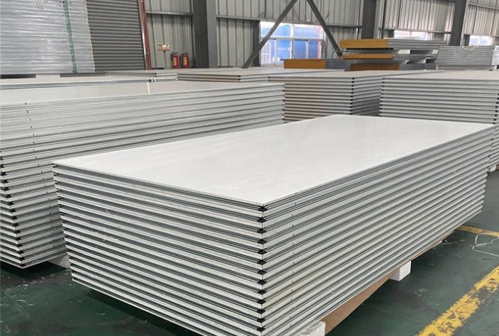 Amber Turnkey Clean Room Engineering Factory Provides Modular Sandwich Panels Clean Room Solution