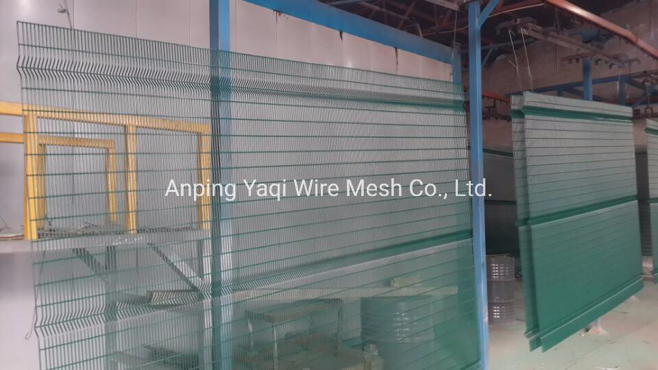 High Quality 5.0mm Powder Coated Wire Mesh Fence Airport Fence