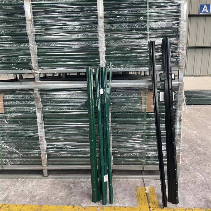 Durable Galvanized Corral Panels for Cattle, Horses, and Sheep