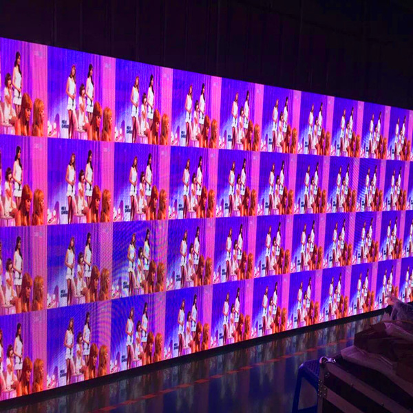 15-20 Days Colorful Hologram Fan LED Display Screen