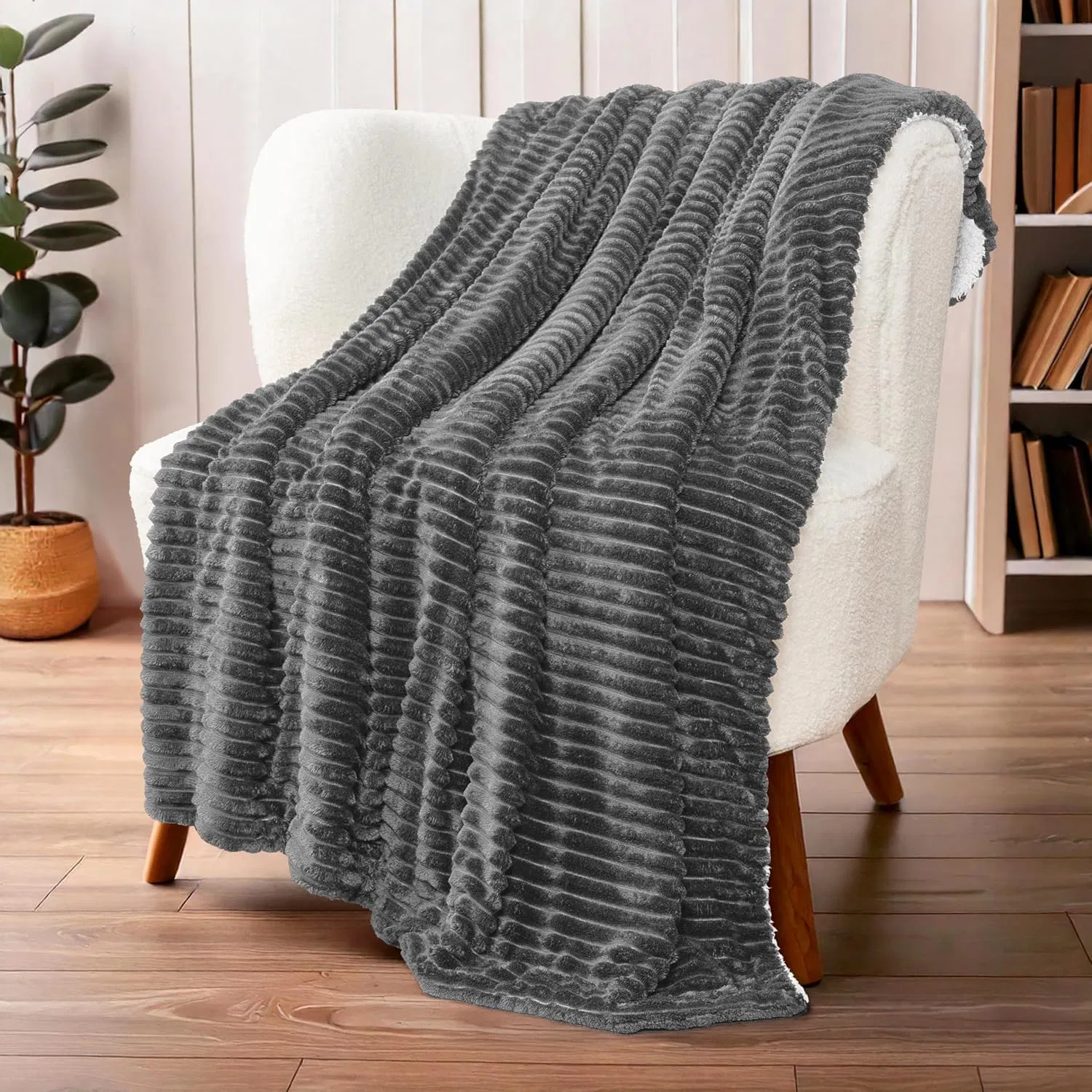 Wholesale Warm Anti-Pilling Flannel Blanket