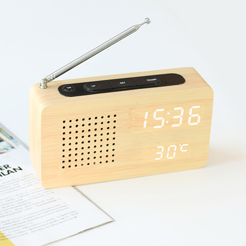 Ретро будильник-радио с Bluetooth и LED дисплеем