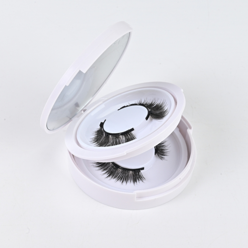 Effortless and Straightforward, Natural and Hypoallergenic Magnetic Eyelashes