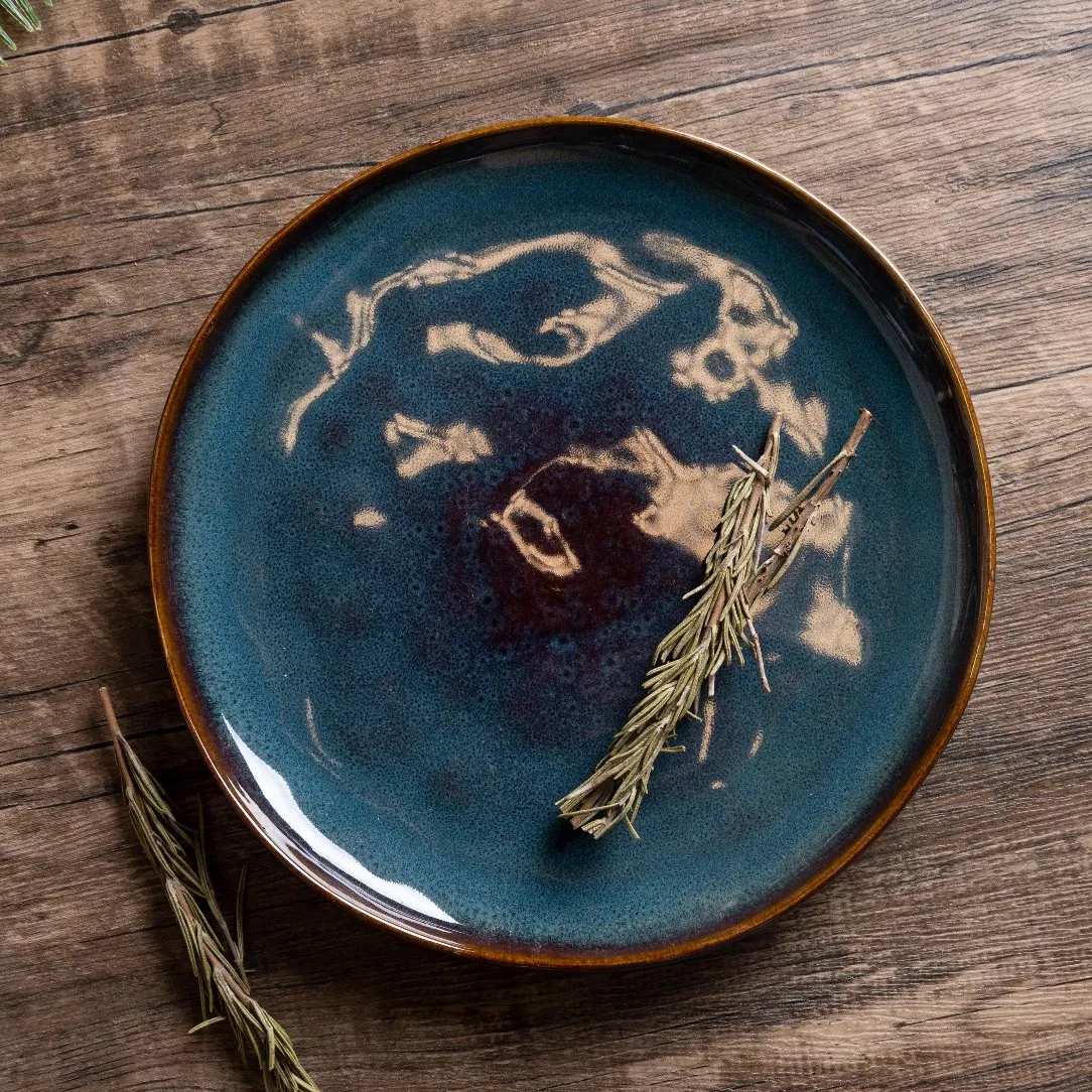 Eco-Friendly Hotel Restaurant Latest Custom Wholesale Handcrafted Nordic Unique Organic Reactive Glaze 12/16/18PCS Rustic Blue Ceramic Stoneware Dinnerware Set