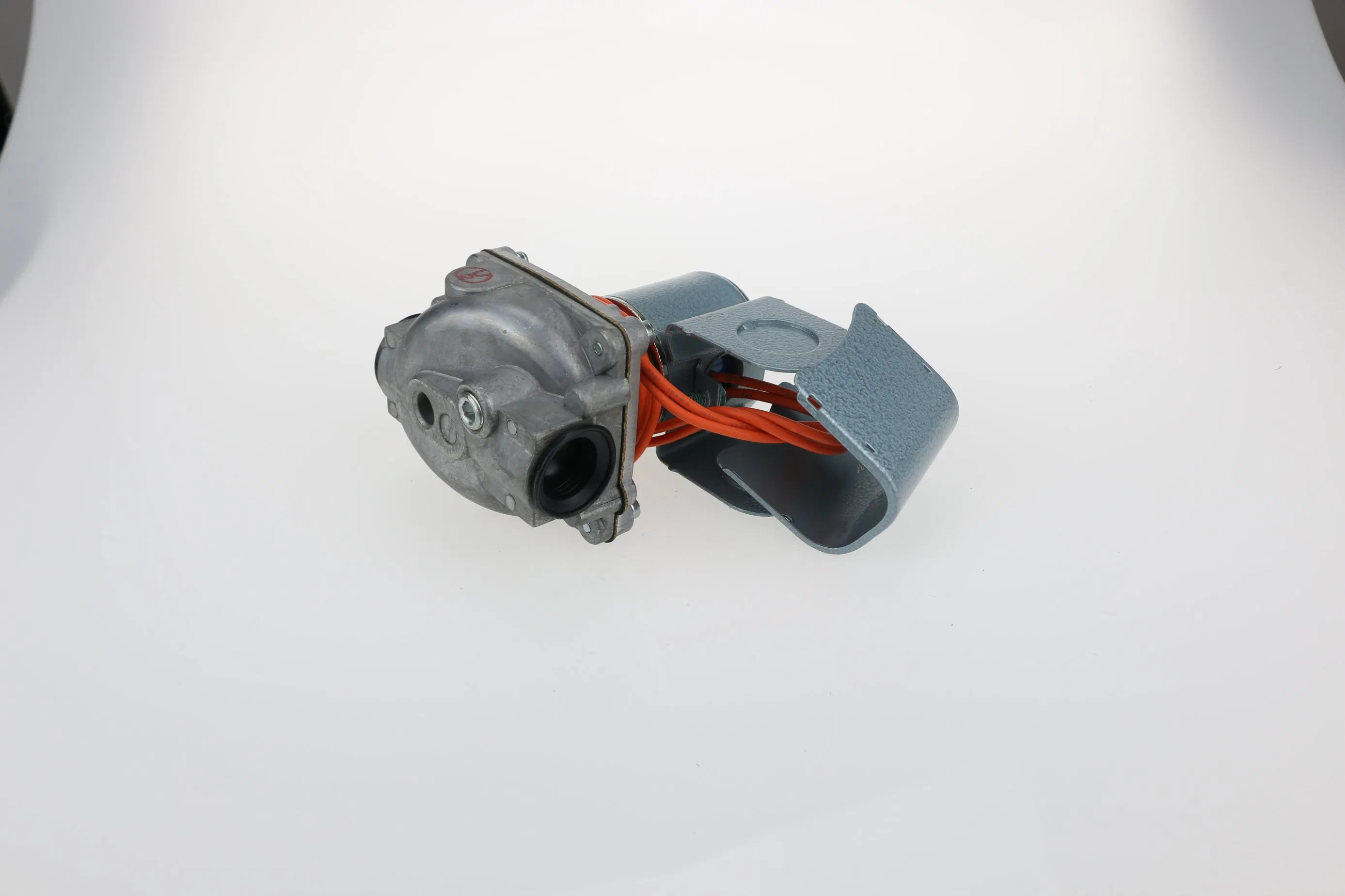 China Factory Directly Supplies Taiwan Universal Gas Solenoid Valve Uea-5574s Shut-off Valve Burner Accessories
