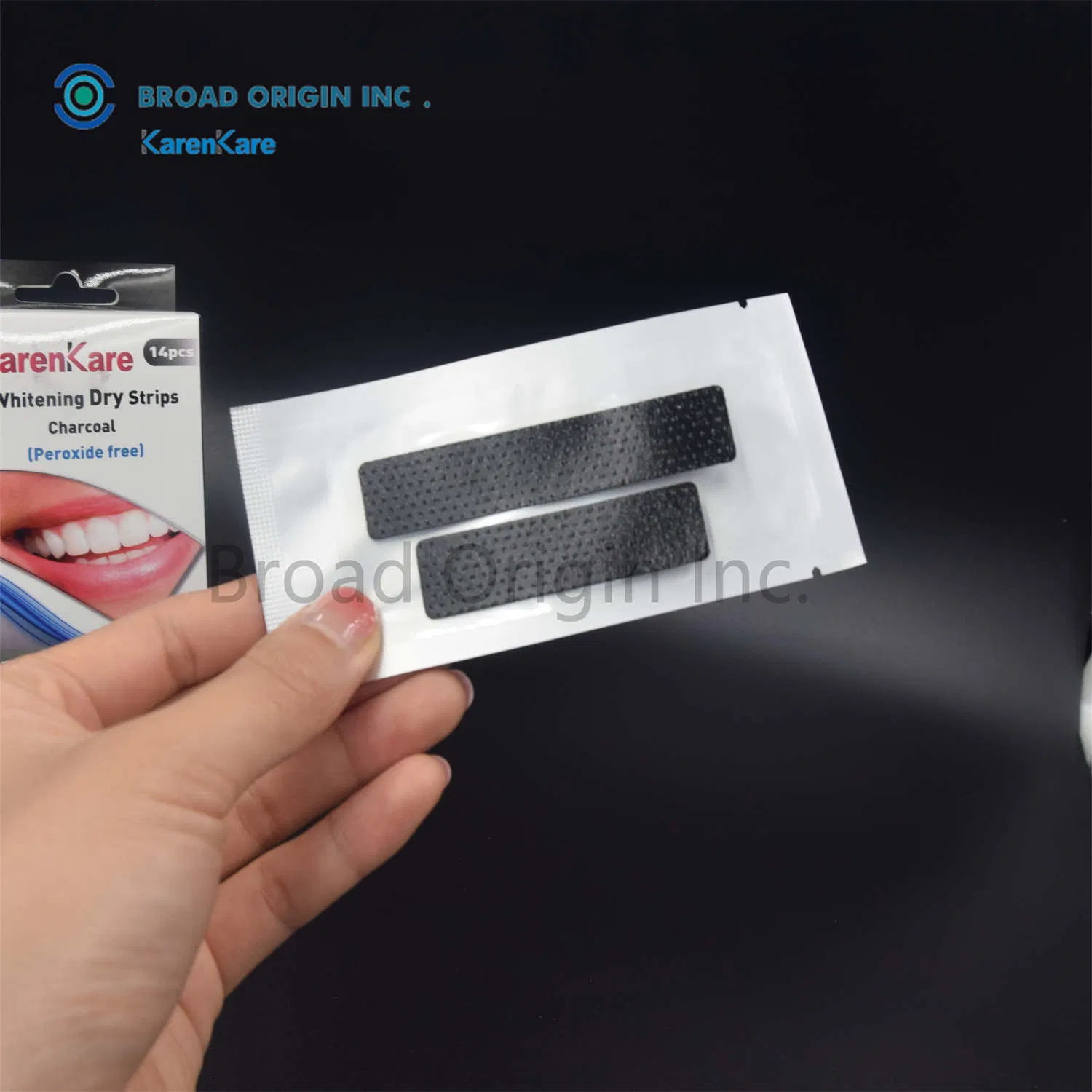 Charcoal Teeth Whiteningstrip Kit with Your Brand OEM Teeth Whitening Strips Black Without Peroxidewith CE Certification