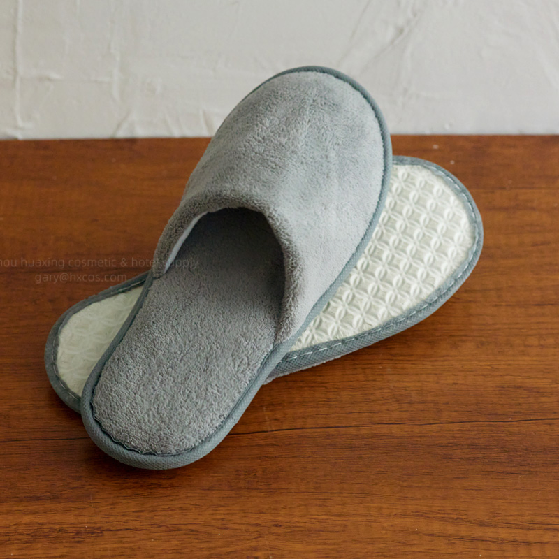 Coral Fleece Hotel Slipper - Stylish Disposable Slippers for Guest Use