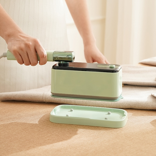 New Style Dry & Wet Portable Electric Steam Iron Garment Steamer Iron Smart Steam Generator for Home Travel and Office Use with CB RoHS