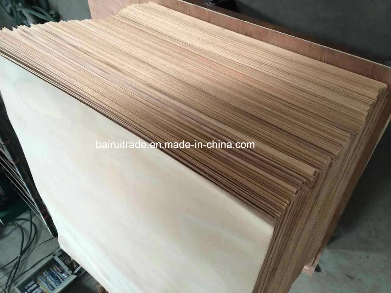 0.3mm Beech Birch Poplar Veneer for Making Plywood