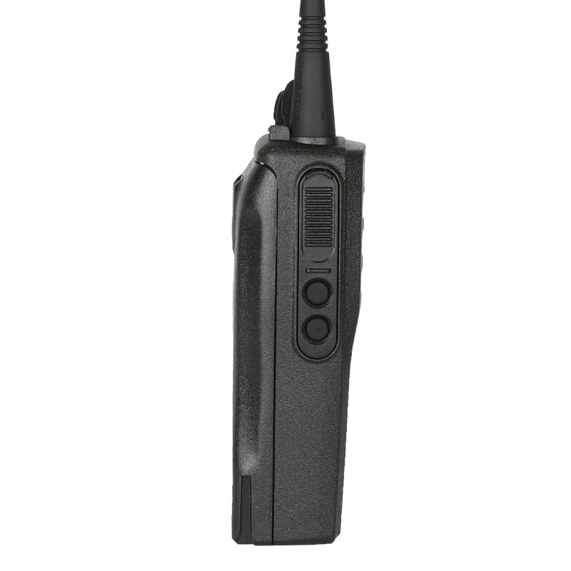 Портативная рация XIR P3688, дальность до 9 км, защита IP54