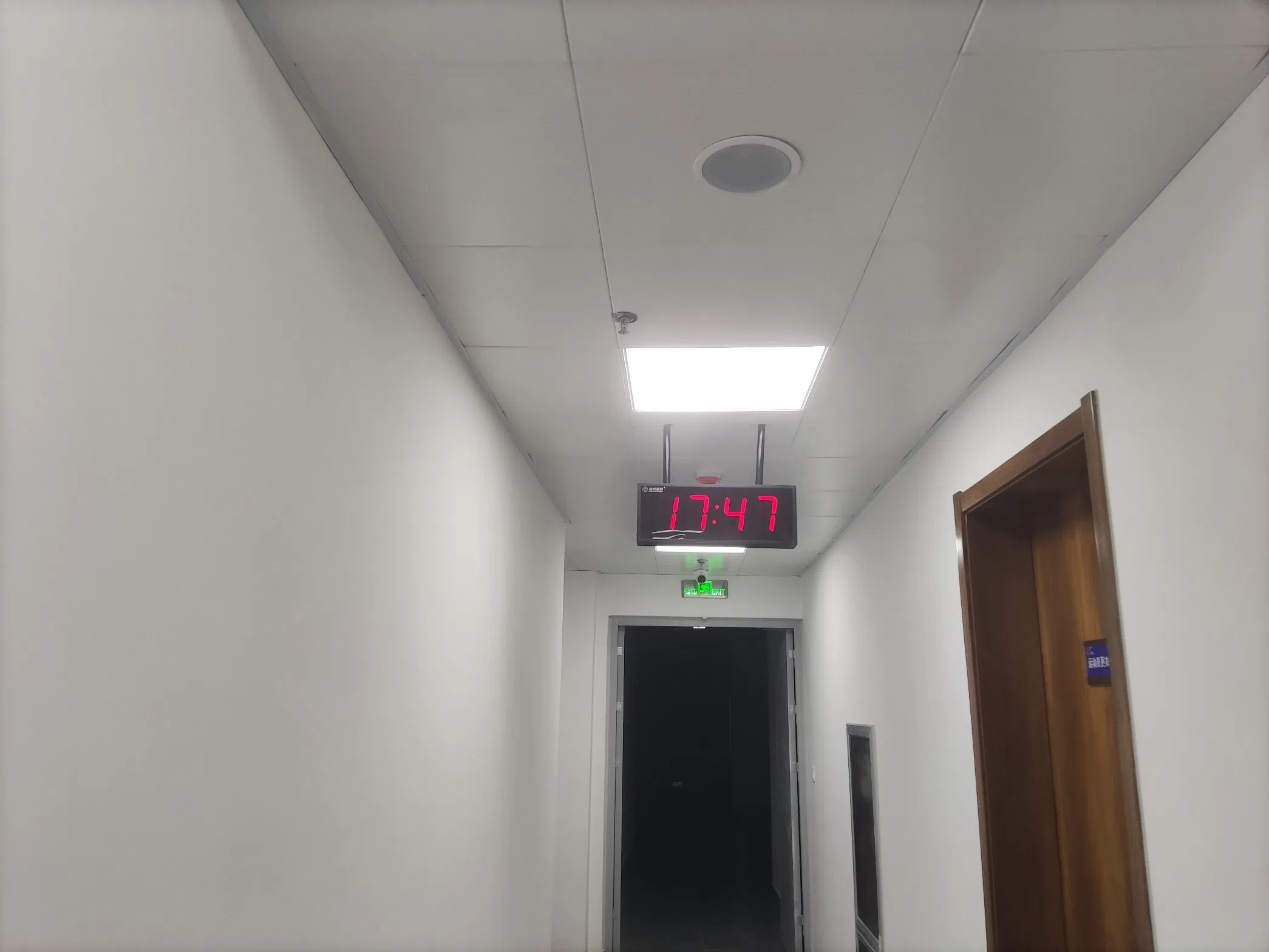 Red LED Waterproof Electronic LED Digital Clock System Time Clock