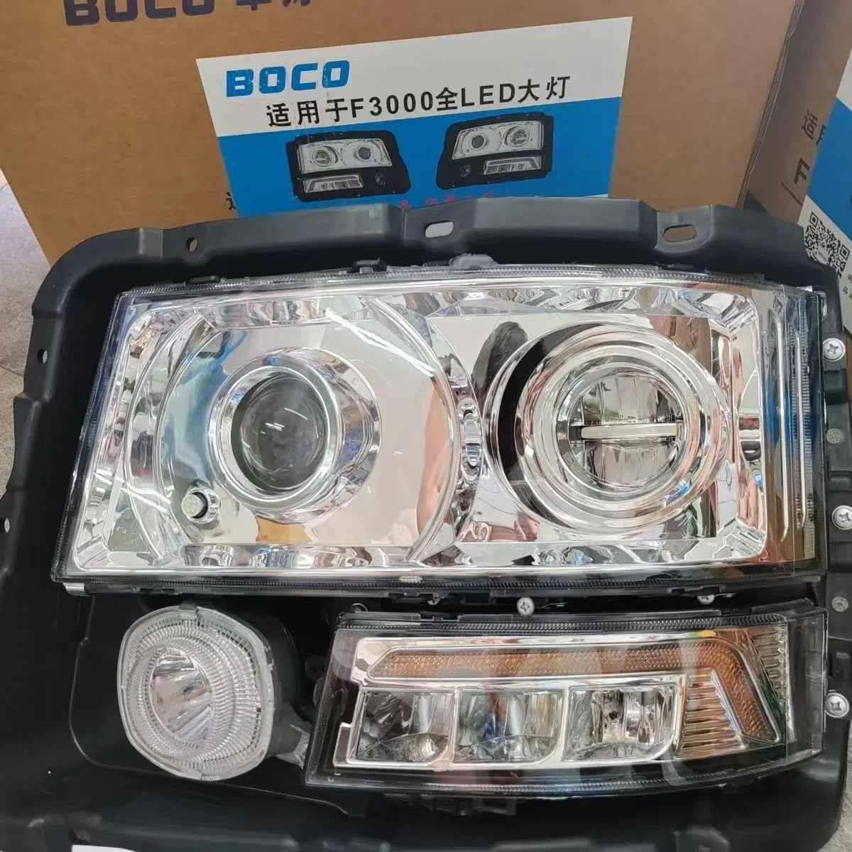 Передняя фара Shaanxi Delong F3000 LED