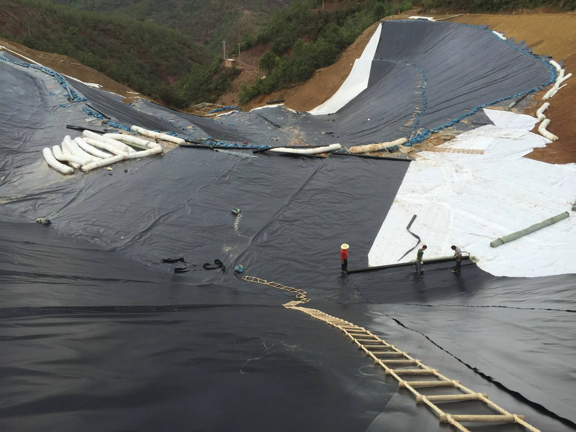 Smooth HDPE Geomembrane Waterproof for Aquaculture Ponds