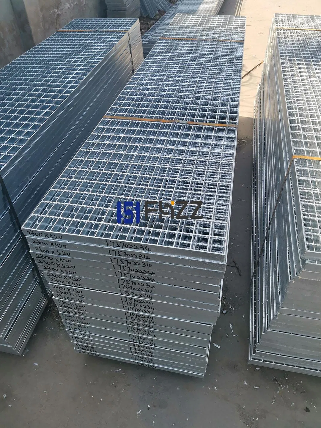 Hot Dipped Galvanized Steel Gratings with Densified Mesh Overlay for Drain Covers