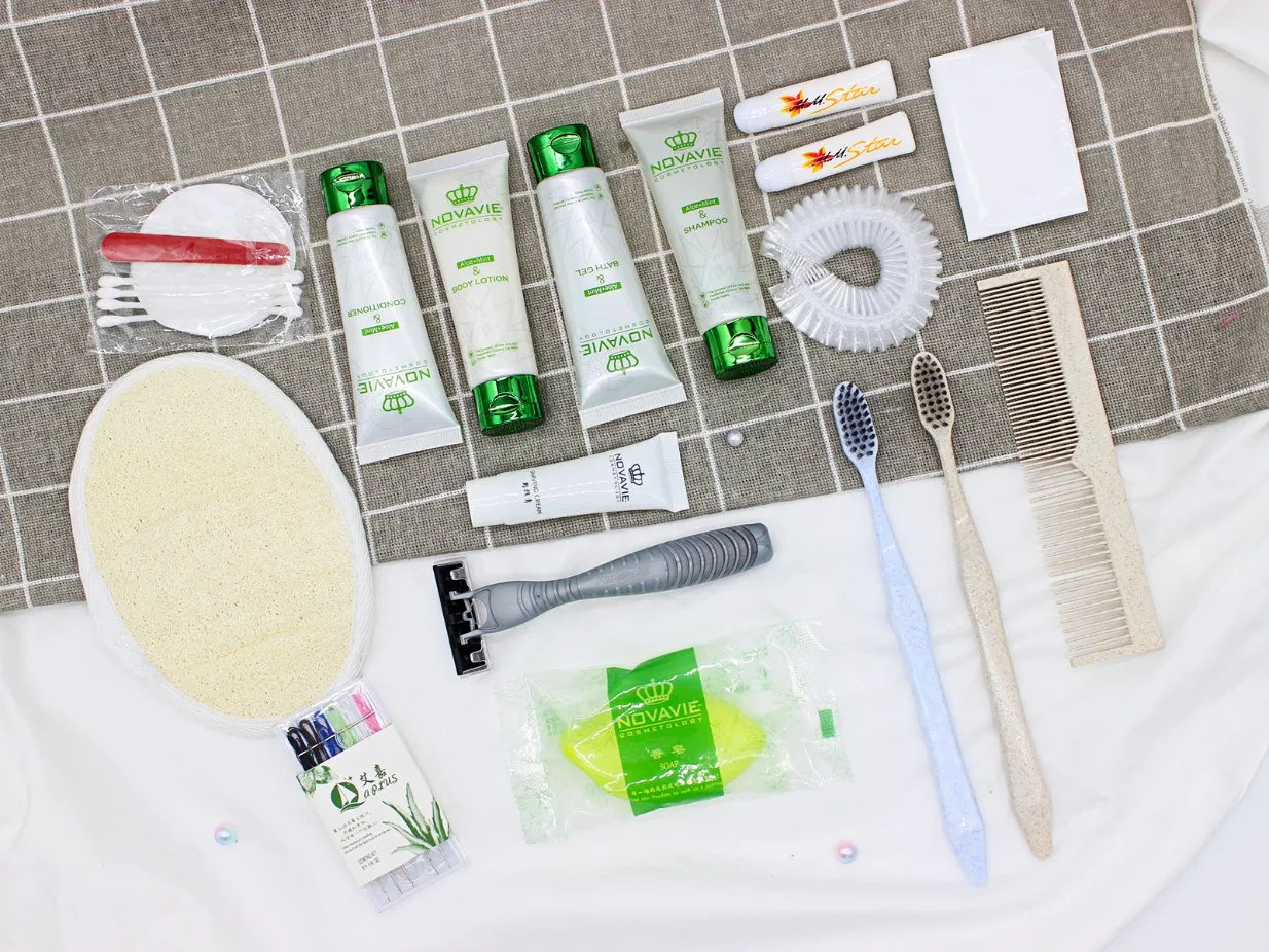 Beautiful Luxury Hotel Bathroom Amenity Sets 01