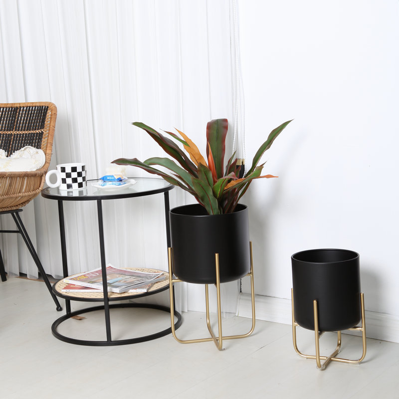 Metal Planter Pot for Home Deco, Plants and Furniture
