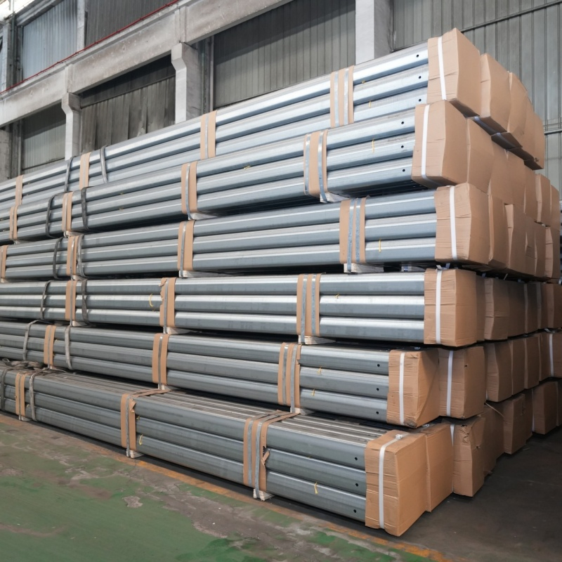 Premium Welded Carbon Steel Pipe Tube for Structure Houses