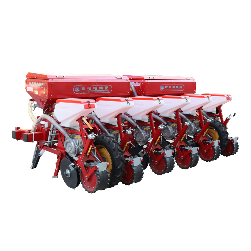 Пневматическая сеялка для кукурузы на 6 рядов