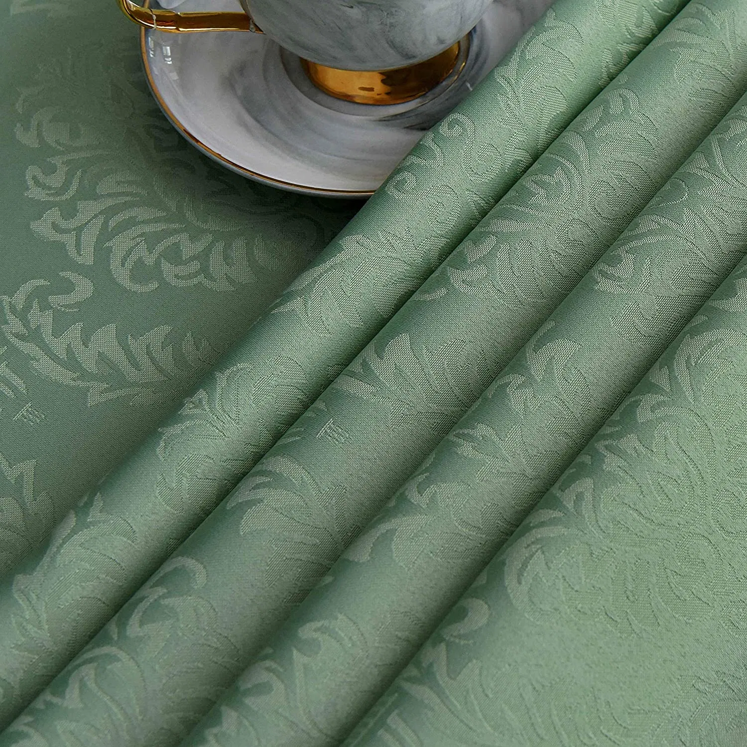 Jacquard Tablecloth Damask Design Water Resistance Antiwrinkle Oil Proof Table Cloth for Buffet Banquet Parties, Green