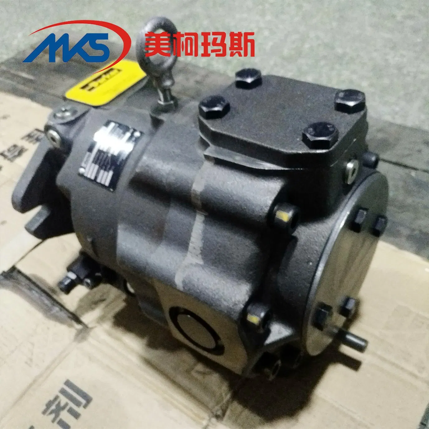 in Stock Agriculture Industrial Machine Excavator Repair Spare Part Accessory 705-41-02320 PC27 35mr-1 PC28uu-3 Hydraulic Main Gear Piston Oil Motor Pump