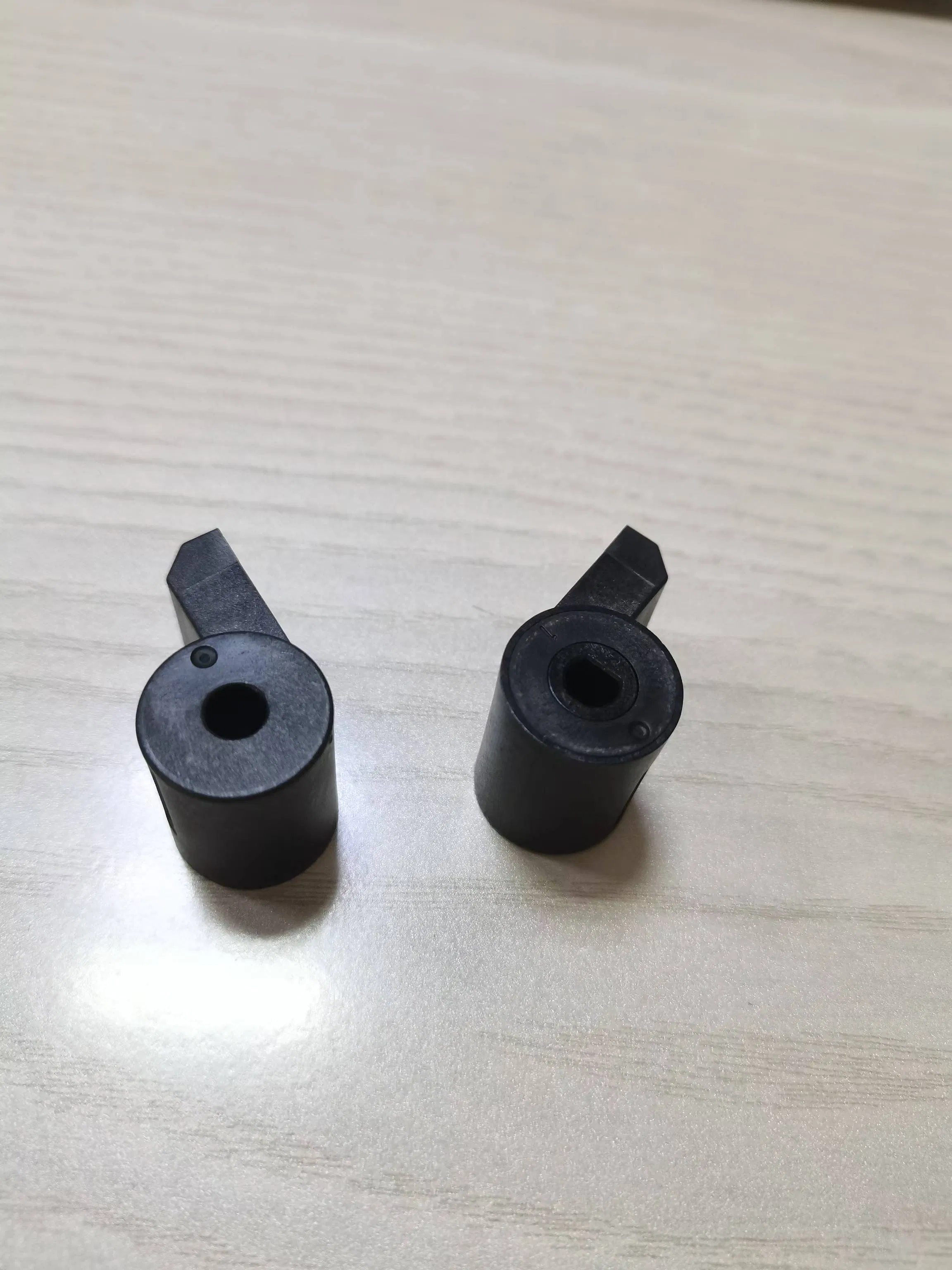 Dobond Dampener Vibration Reduction Fastener for Electrical Appliances