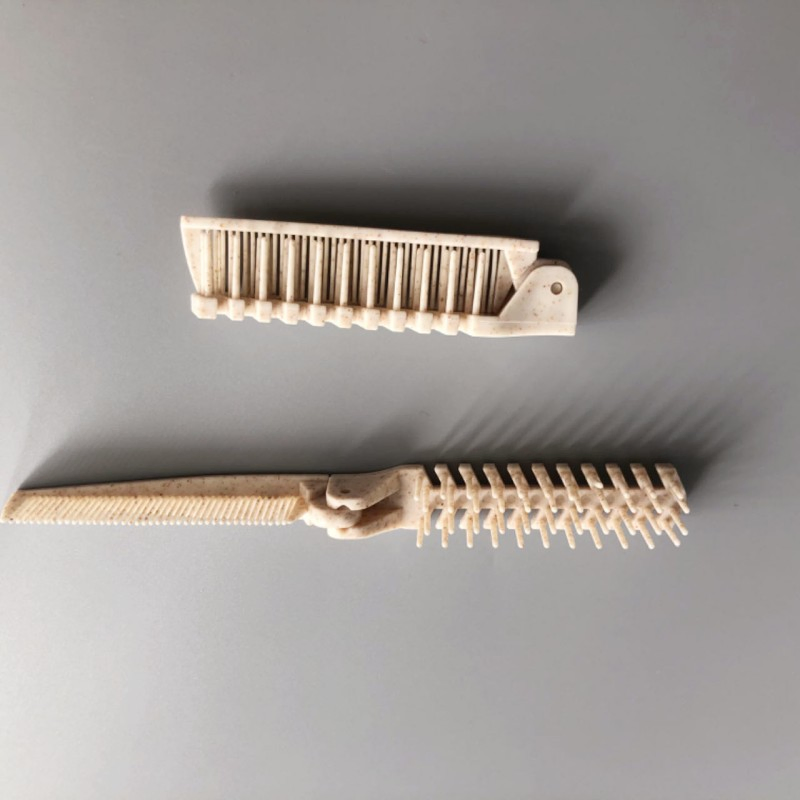 Folded Wheat Straw Comb with Hotel Amenities for Guest Room Using