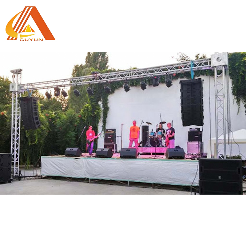 Aluminum Spigot Truss System with Height Adjustable Wooden Stage