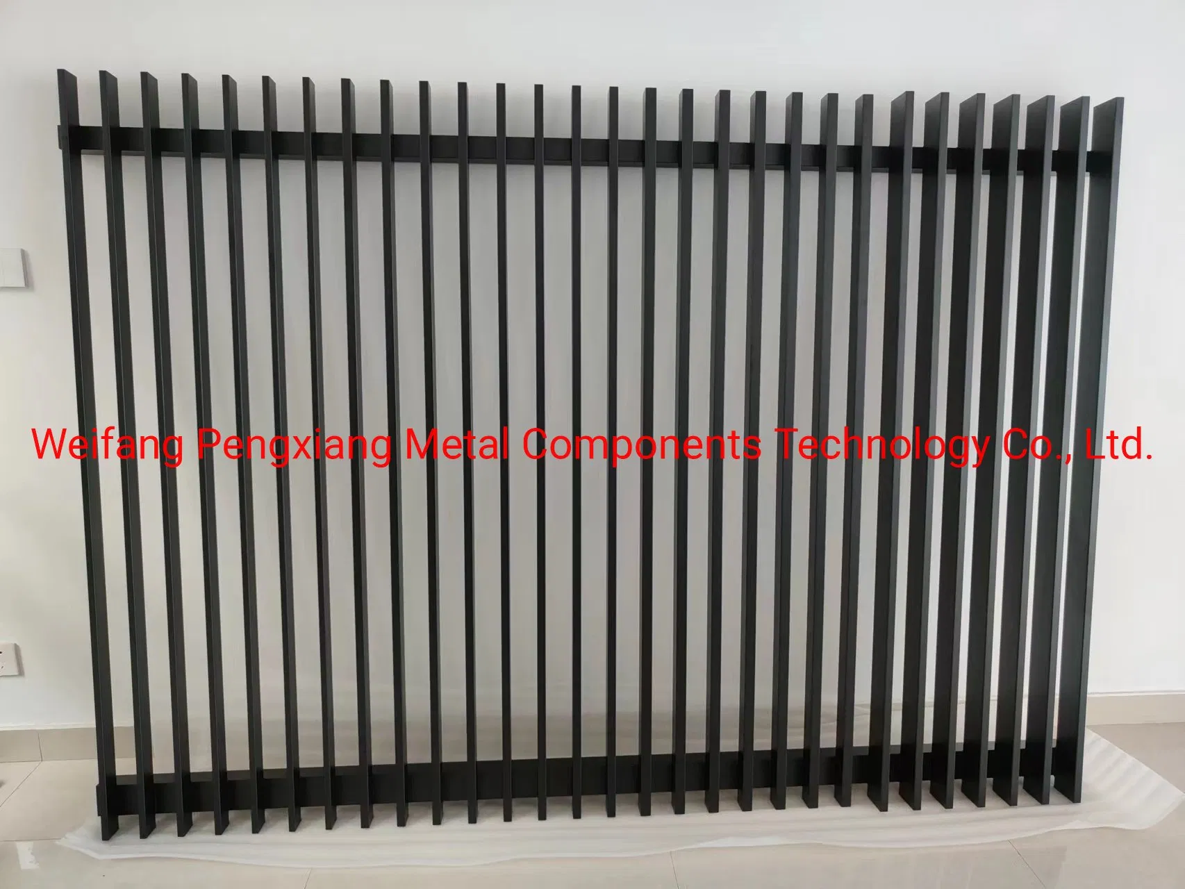 Ornamental Fencing Steel Rackable Garden Fence Panel Security Main Gate Fence Outdoor Aluminium Price Design