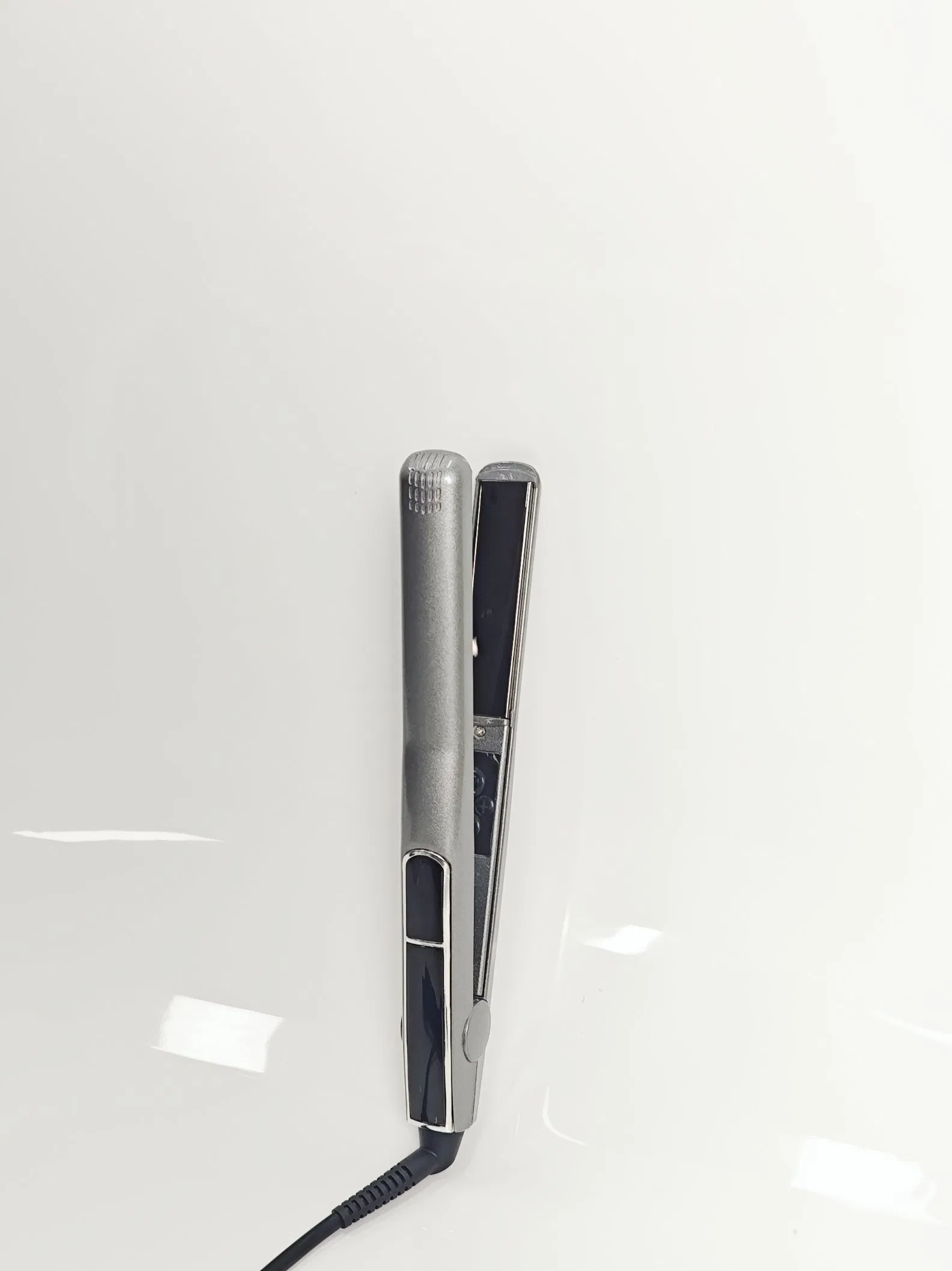 Hot Sale High Quality Flat Iron LED Display Hair Straightener Salon Hair Flat Iron