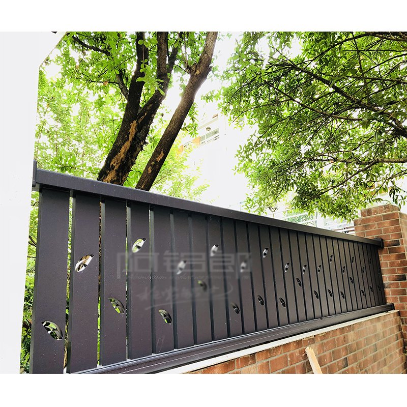 China ISO9001 Approved Powder Coated Foshan Garden Stair Balcony Railing Aluminum Fence