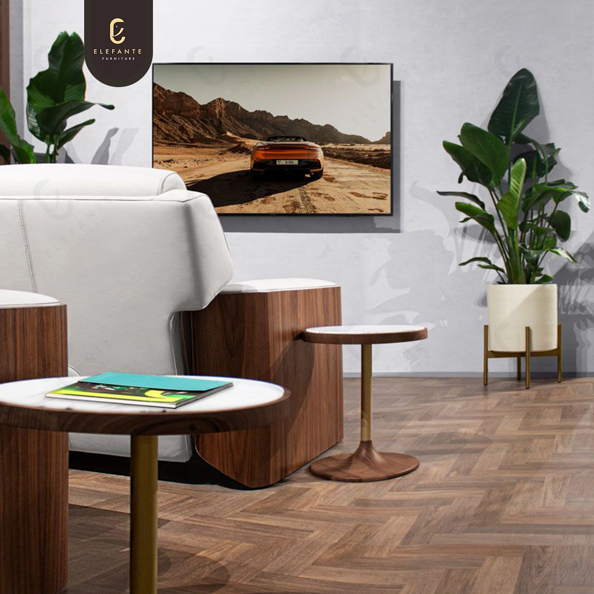 Диван деревянный с боковым столиком для гостиной