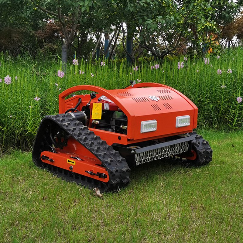 Робот-газонокосилка с дистанционным управлением