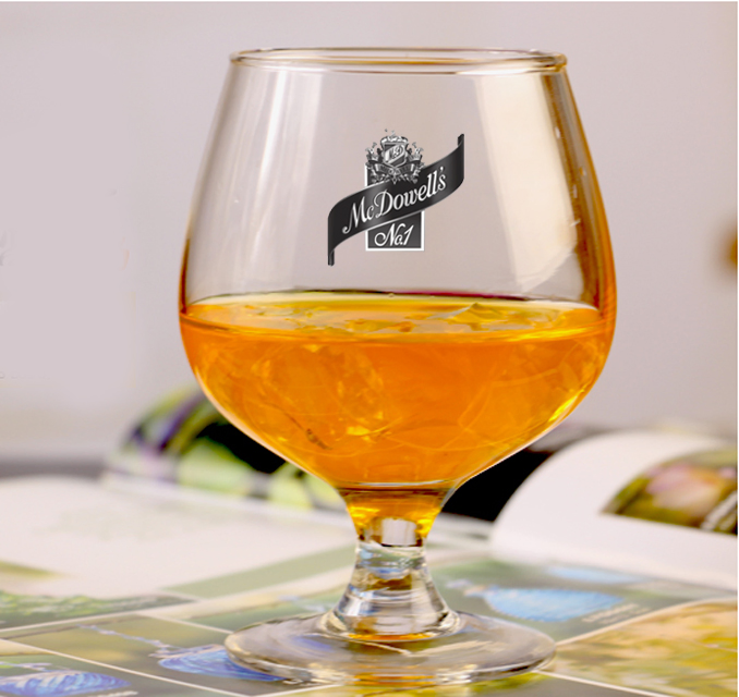 Football Trophy Shape Beer Glasses Crystals Glass Cup