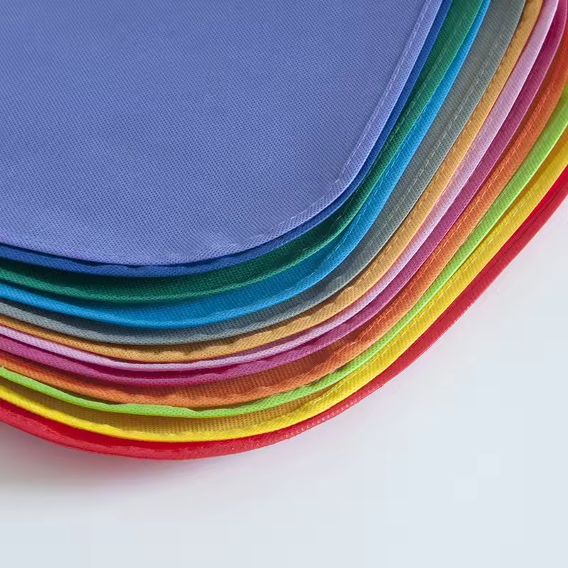 Disposable Non Woven Aprons Customized Printed with Logo in Stock
