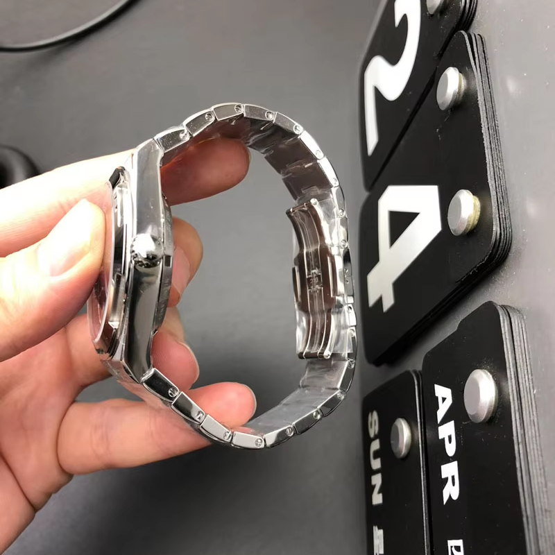 High End Automatic Sapphire Lens Men's Mechanical Watch