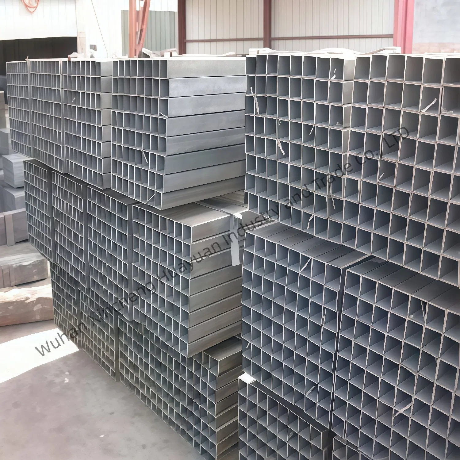 Hot DIP Galvanized Square Tube 60X60X2.0mm for Stadium Seat Framework