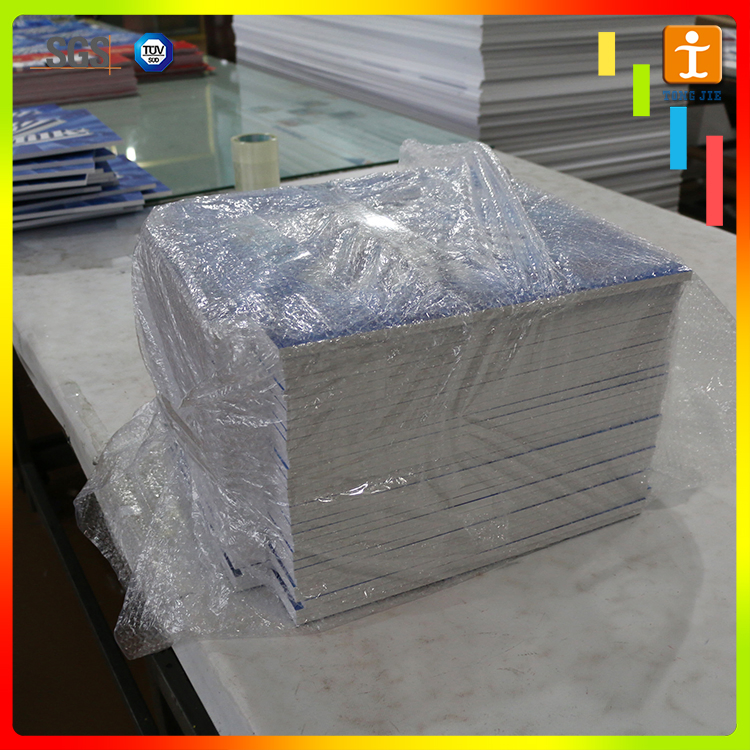 A Shape Poster Board for Promotion (TJ-S002)