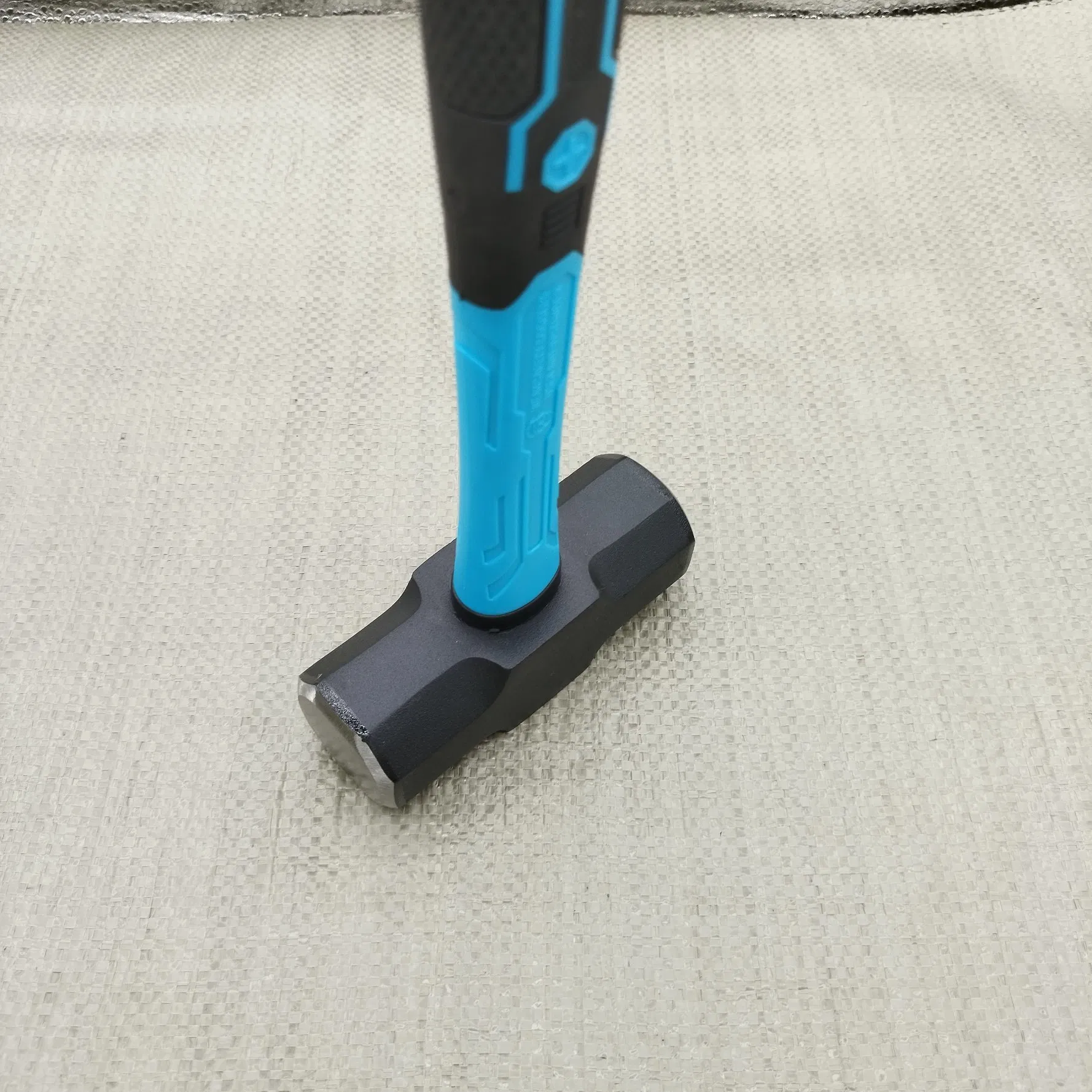 Sledge Hammer with Steel Pipe Handle