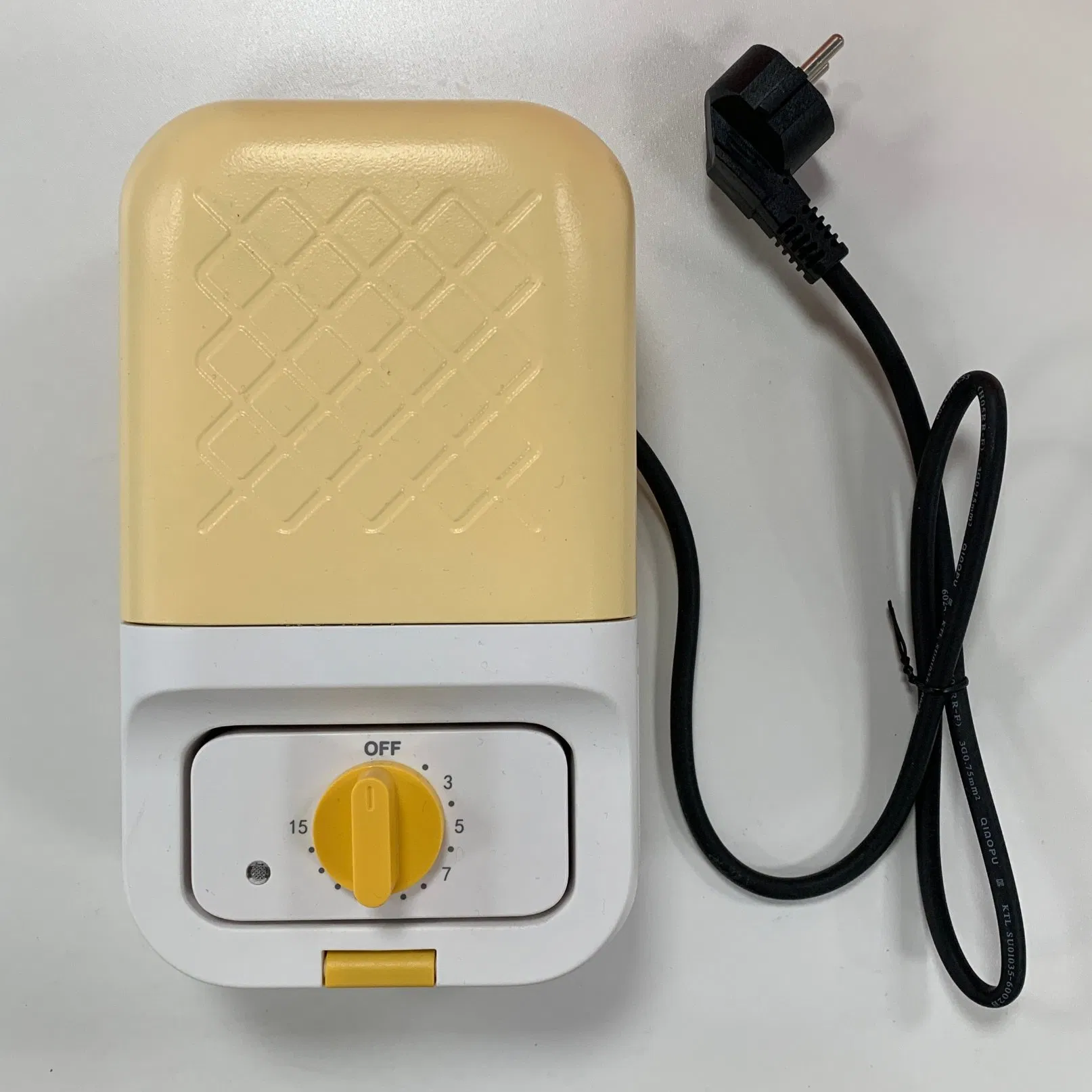 Timing Device Mini Snack Cake Maker with Optional Waffle Donut Sandwich Plate