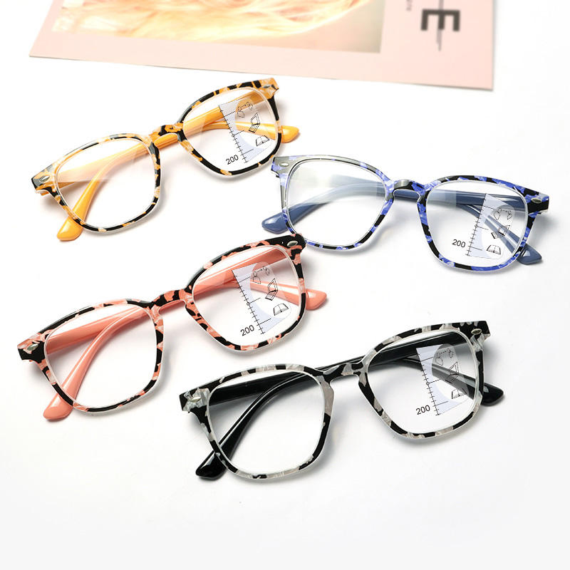 Stylish Reading Glasses for Men and Women - Comfortable Vision Aid