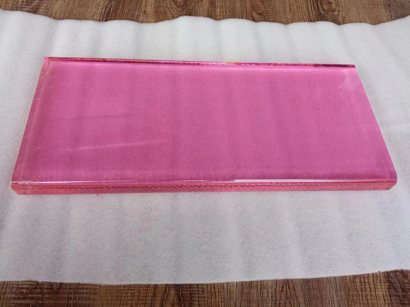 China Glass Factory Pink Colored Glass Brick for Art