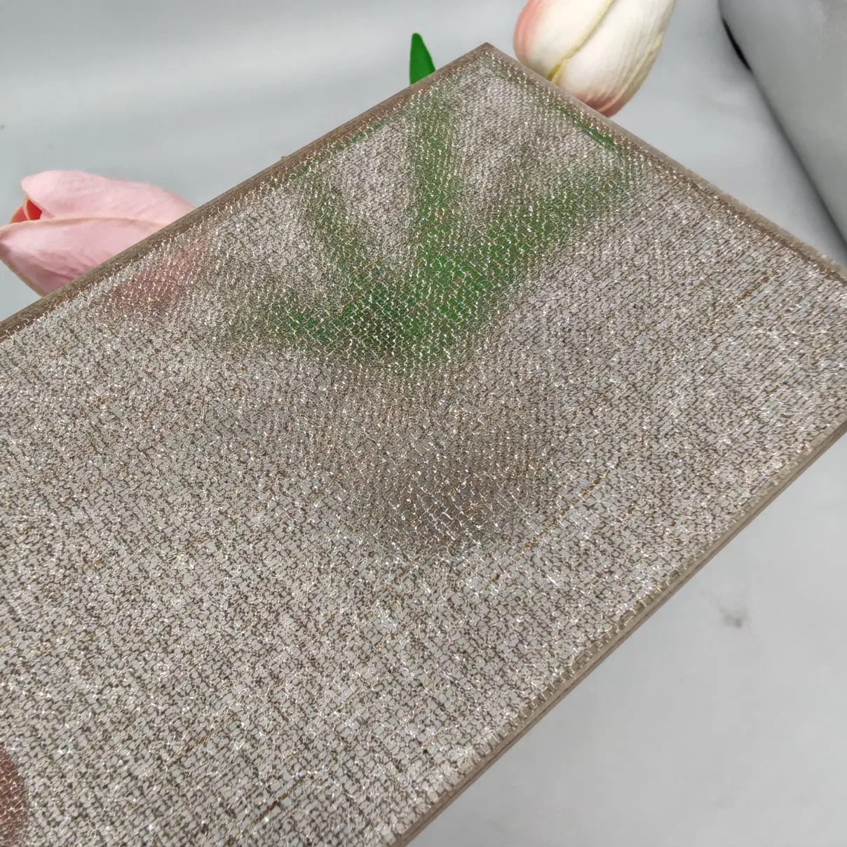 Premium Acid Washning of Surface Mesh Laminated Glass for Wall Decorations