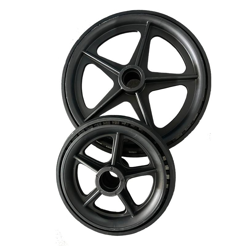 Customizable Wheelchair Wheels for a Personalized Mobility Experience