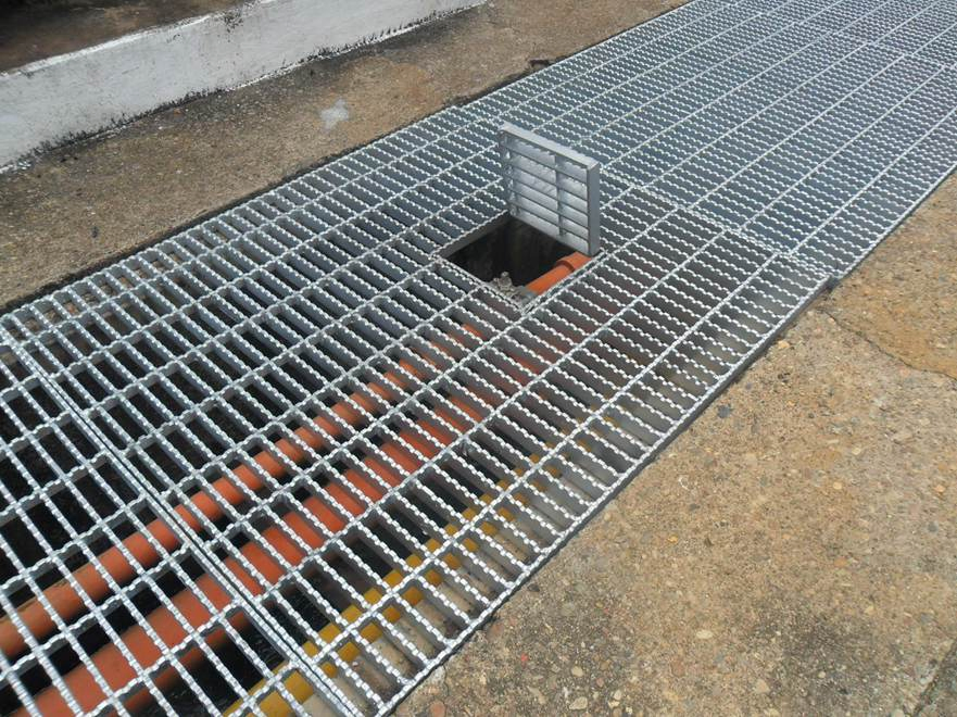 Hot Galvanized Floor Road Drain Grating