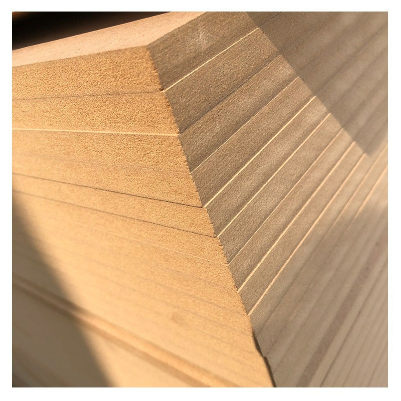 China Manufacturer Melamine Laminated MDF Board Wooden MDF Furniture Panel for Cabinet