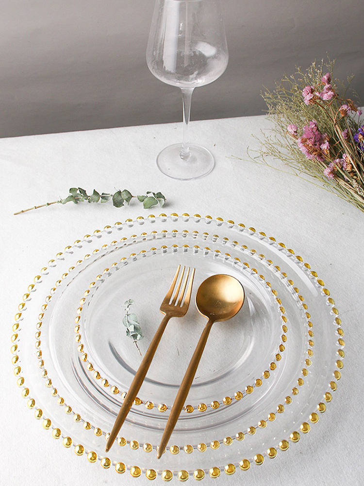 Decorative Tableware Set with Luxury Gold Rim Beaded Chargers