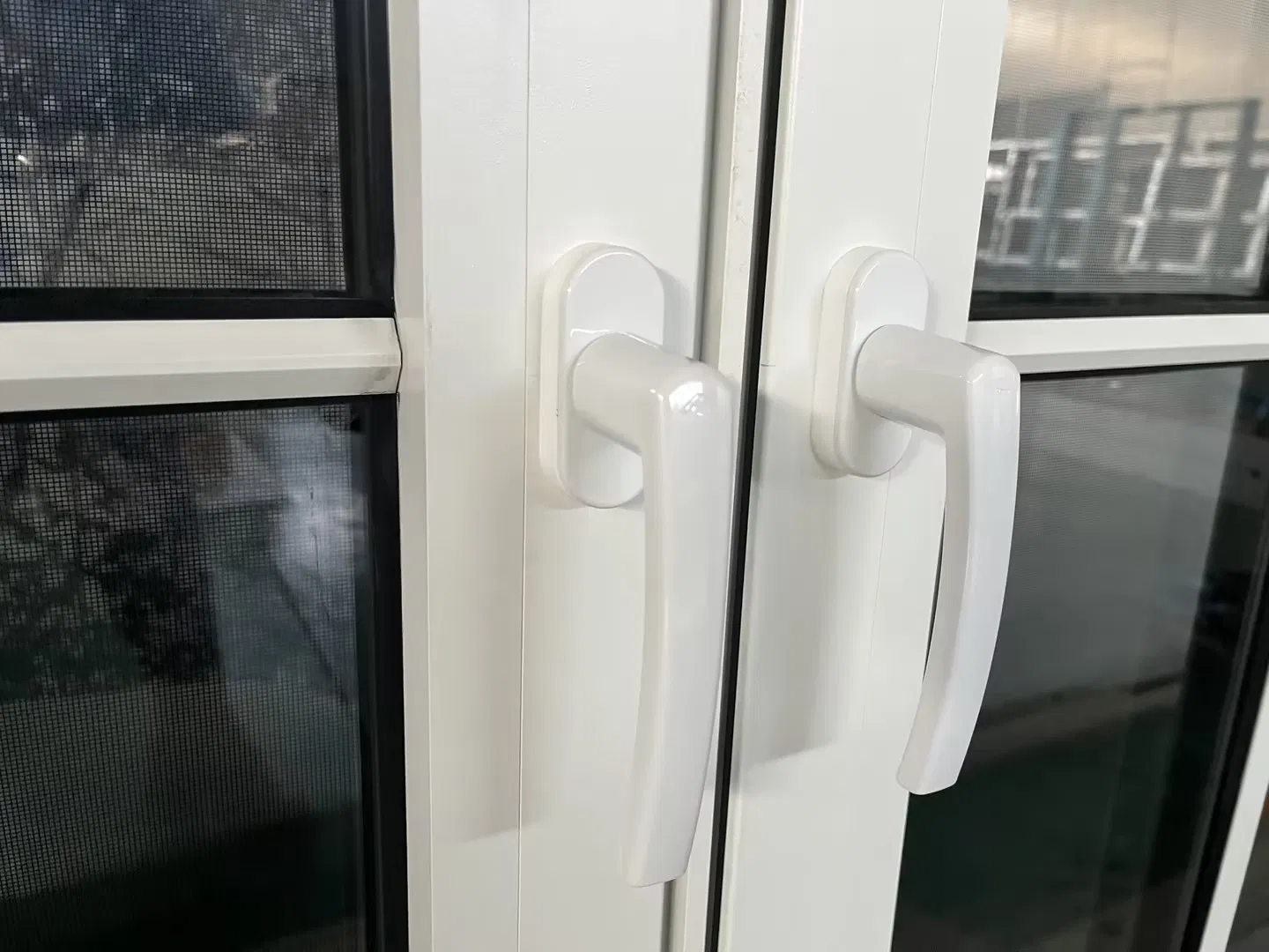 Penjoy Customized Double Glazed Simple Design Aluminum Windows with Integrated Flange