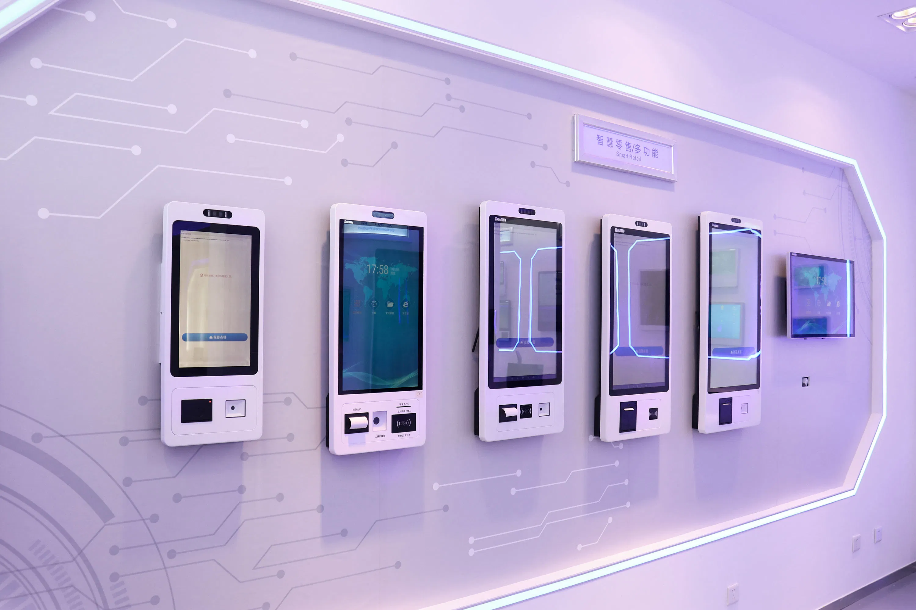 21.5 Inch 32 Inch Touch Screen Self Service Ordering Kiosk