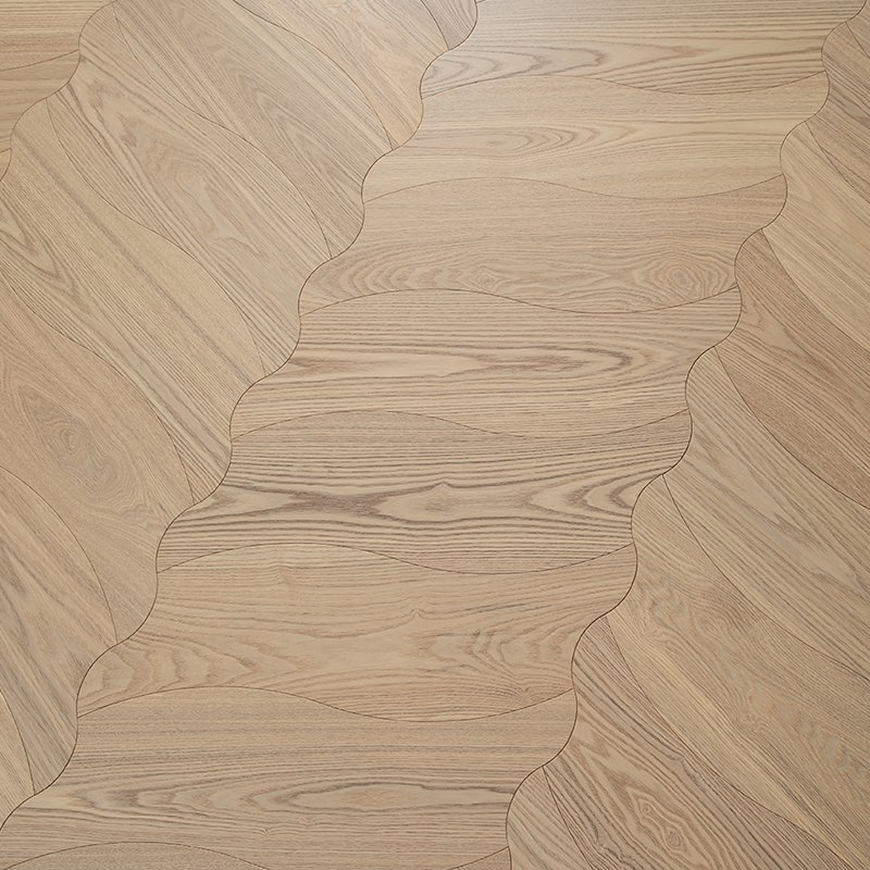 Паркетная доска с листьями ясеня, натуральный стиль