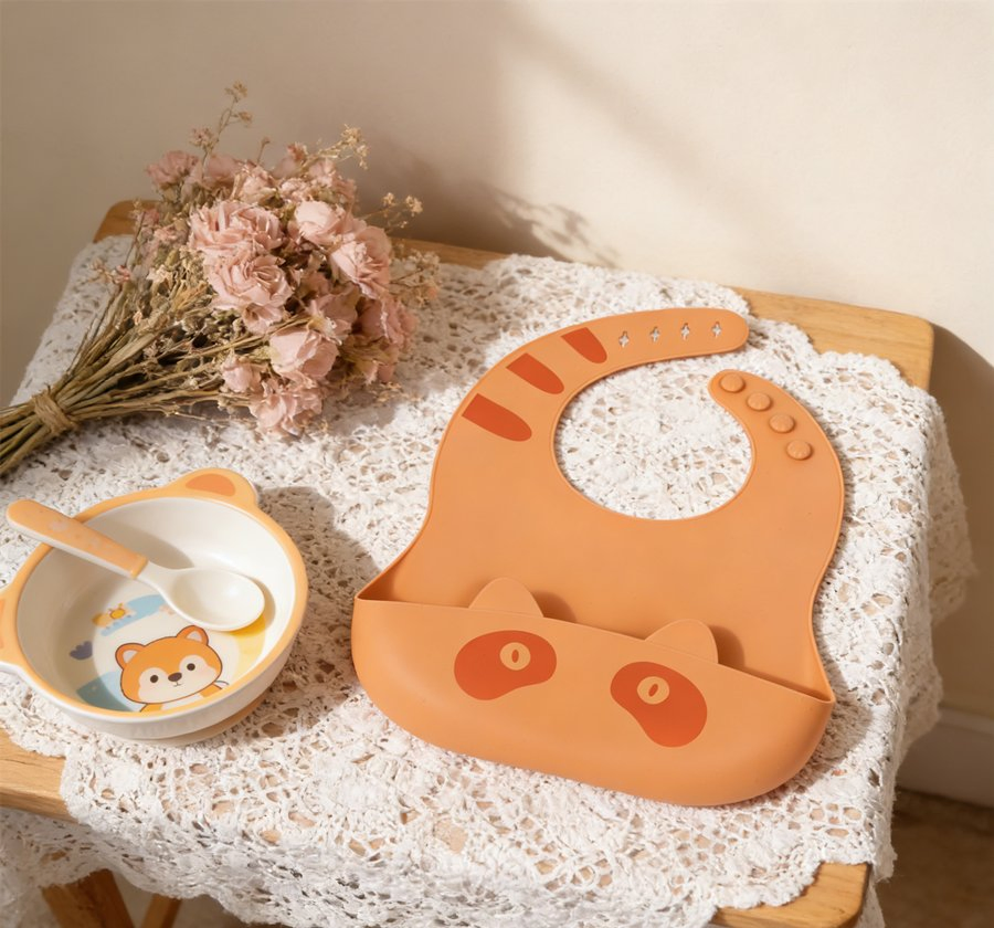 Source Factory Custom Silicone Baby Wear for Kids Food Grade & Durable